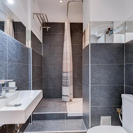 Plage, Promenade & Confort - Wifi, Ac, 4 Pers Daire Nice